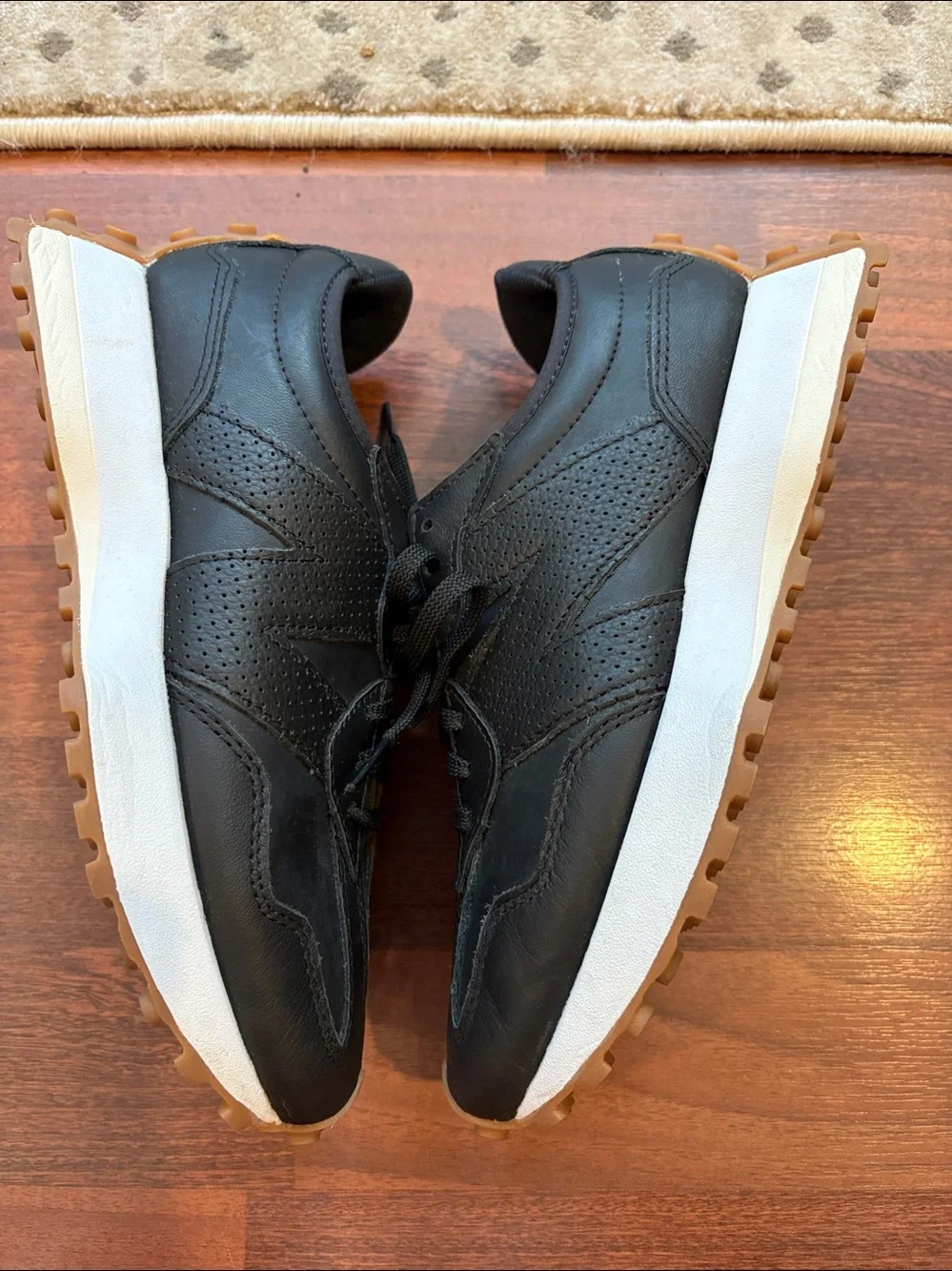 New Balance Black Sea Salt all leather 327 sneaker WS327LH size 7 women m 5.5